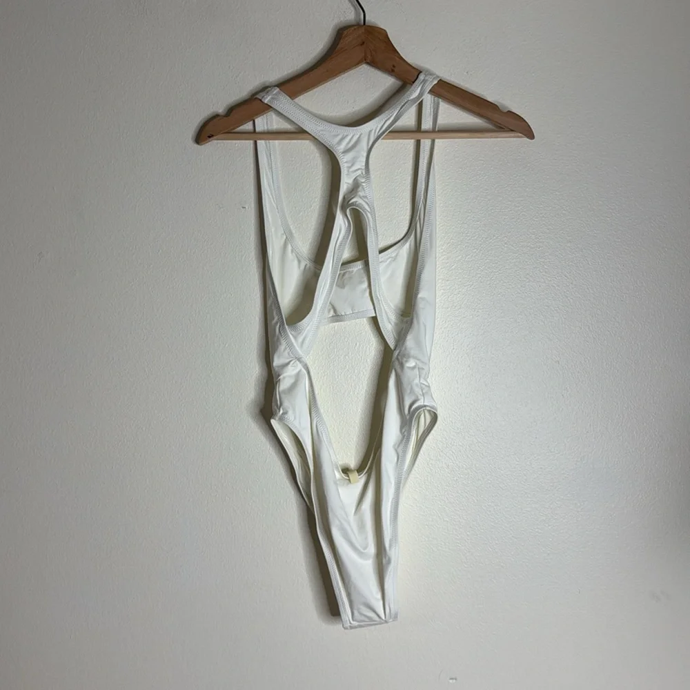 Skims Swim Cut Out Monokini Bikini swimsuit size medium in marble
